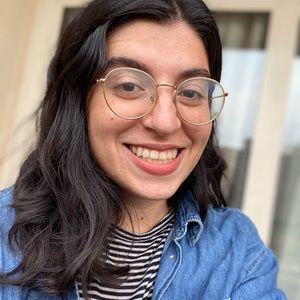 Meet your Posher, Nadia